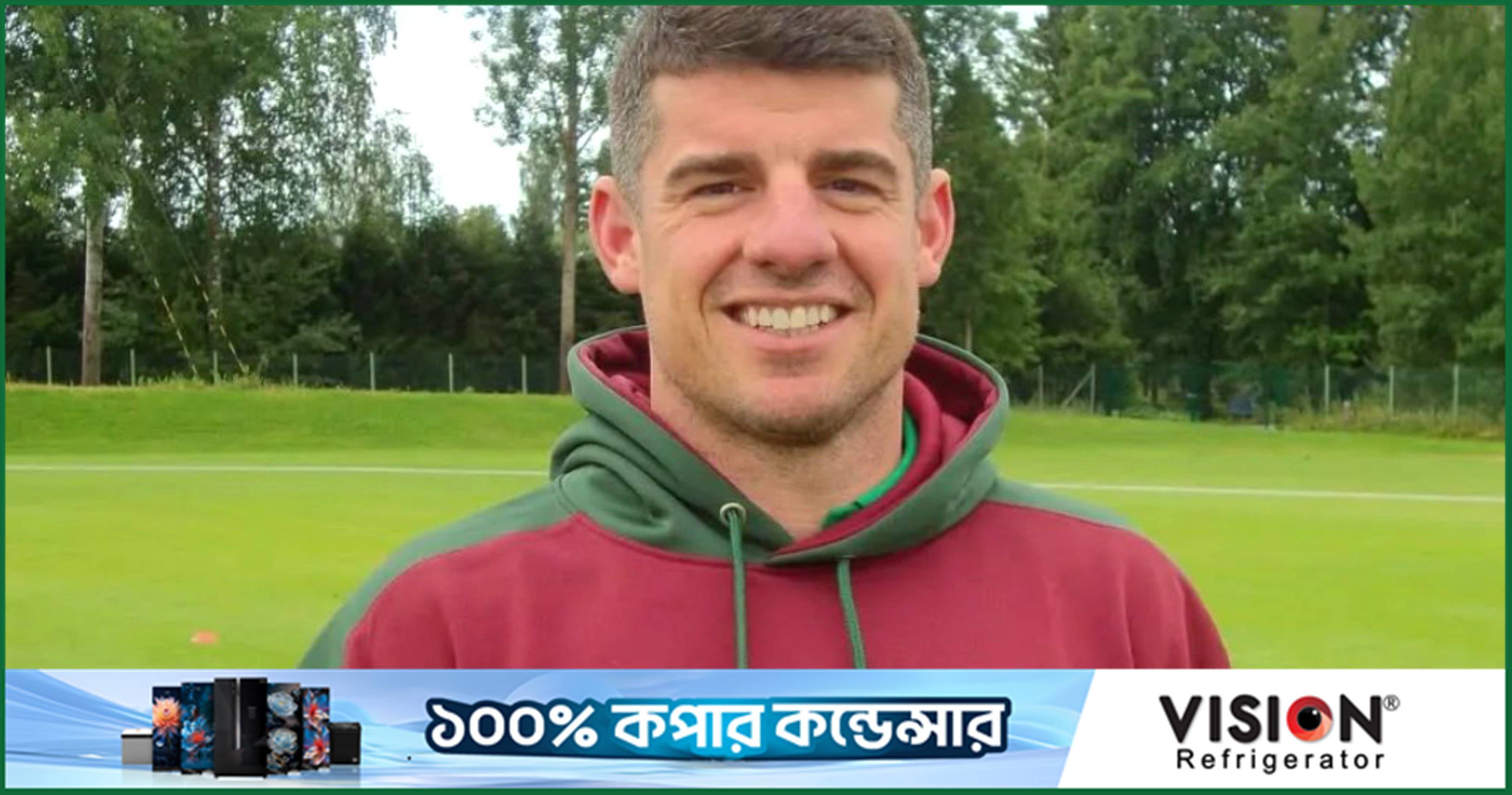 ৩৯ বছর বয়সে হেনরিকসের প্রথম আন্তর্জাতিক টি-২০ সেঞ্চুরি